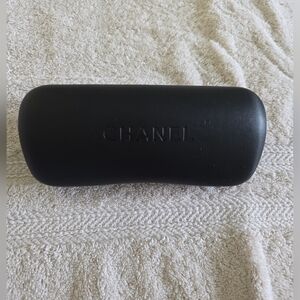 CHANEL – Authentic Black Hard Eyeglasses Case with CC Snap Button